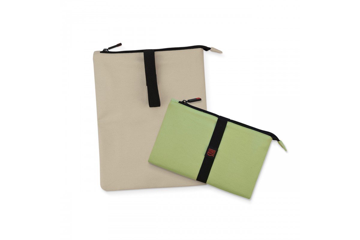 Black IRIS Basic Fabric and Polyester Lunch Bag 21 x 13 x 22 cm 
